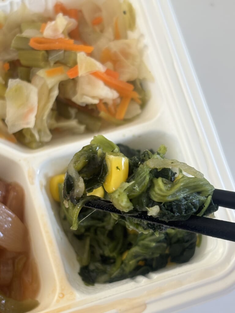ほうれん草ととうもろこしの三色ナムル