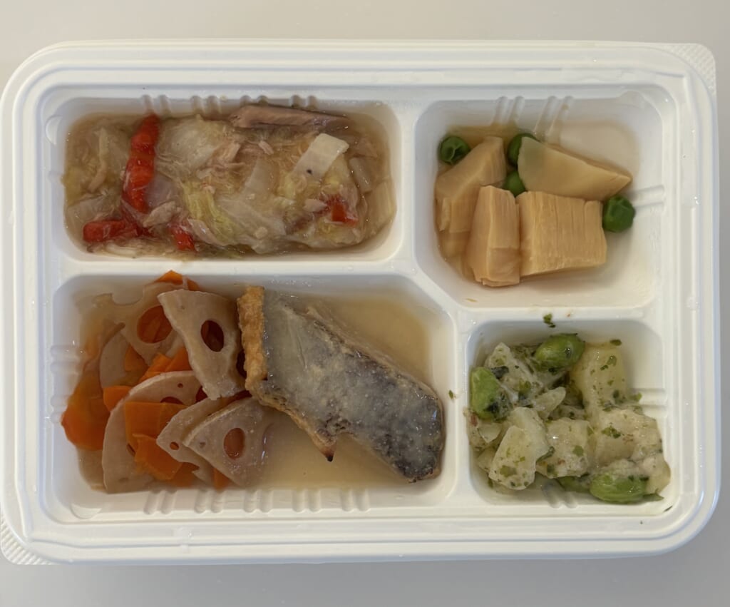 ７食を並べた写真